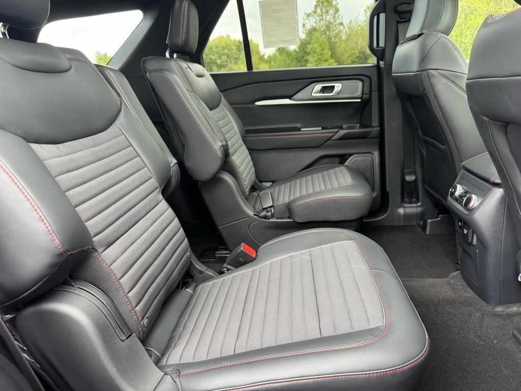 new 2025 Ford Explorer car, priced at $51,870
