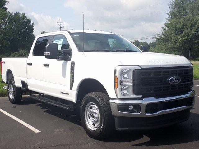 new 2024 Ford F-350 car, priced at $65,695