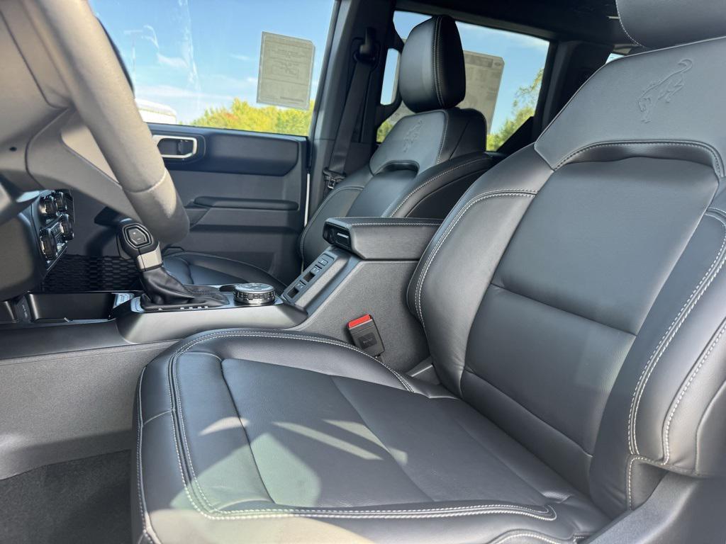 new 2025 Ford Bronco car, priced at $52,425