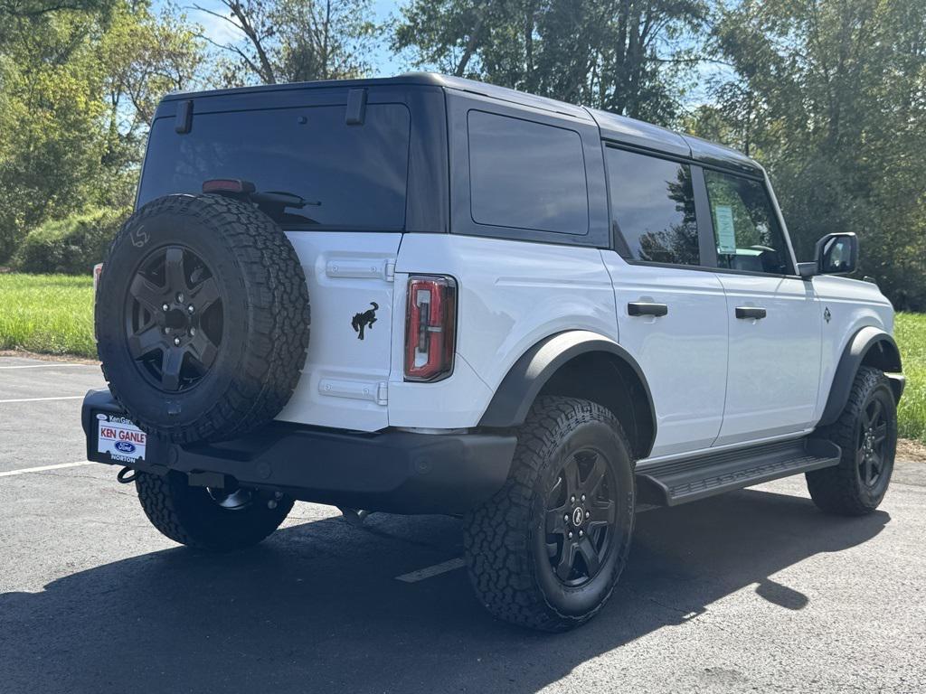 new 2025 Ford Bronco car, priced at $52,425