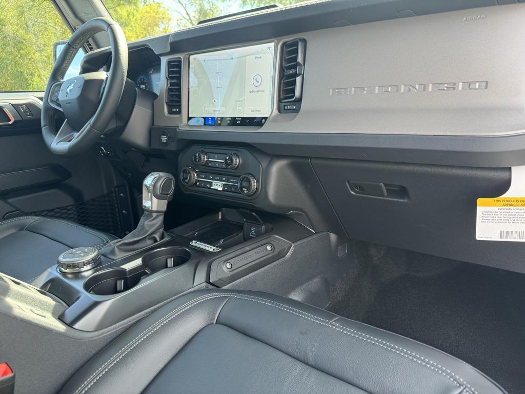 new 2025 Ford Bronco car, priced at $52,425