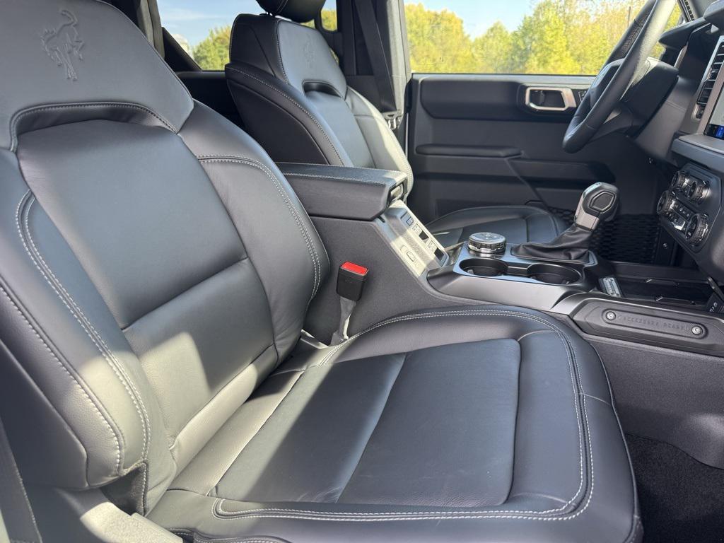 new 2025 Ford Bronco car, priced at $52,425