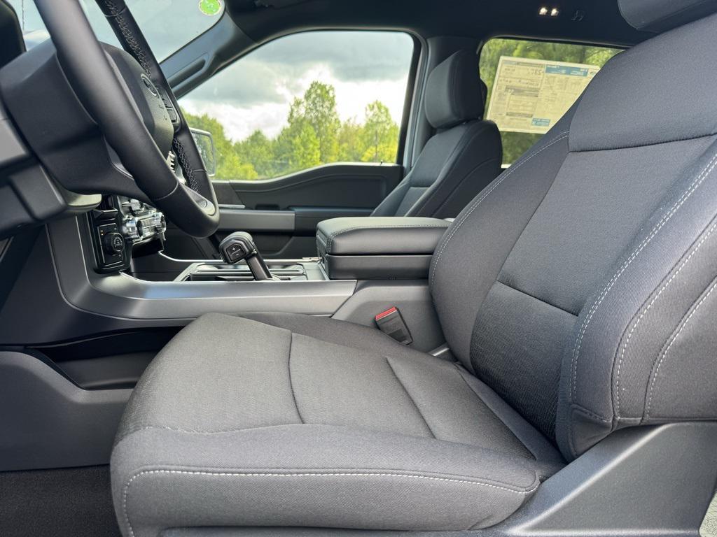 new 2025 Ford F-150 car, priced at $61,310