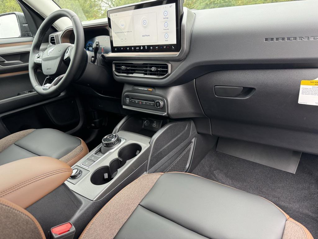new 2025 Ford Bronco Sport car, priced at $38,185