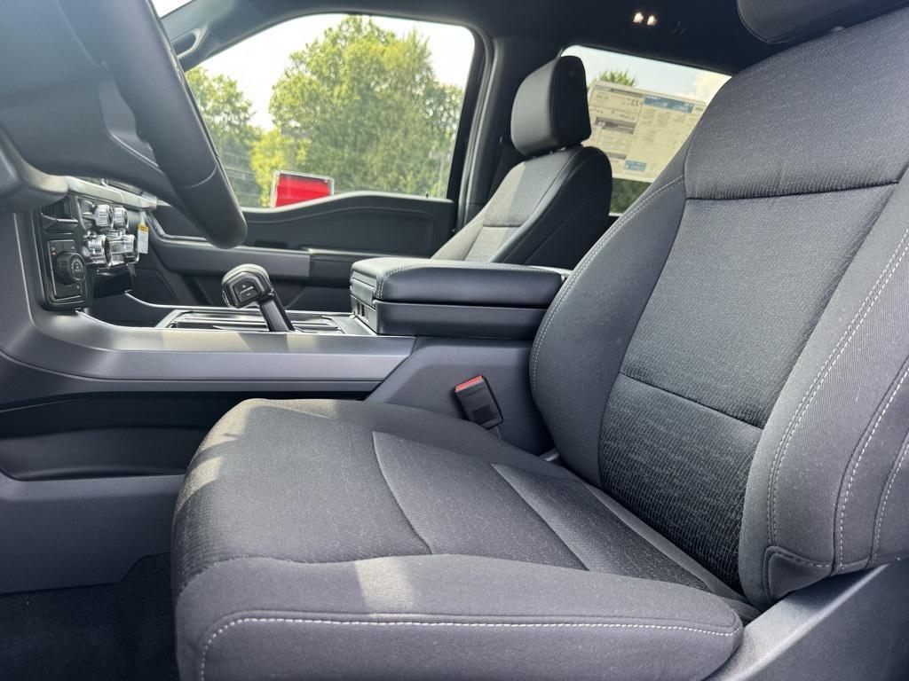 new 2025 Ford F-150 car, priced at $61,810