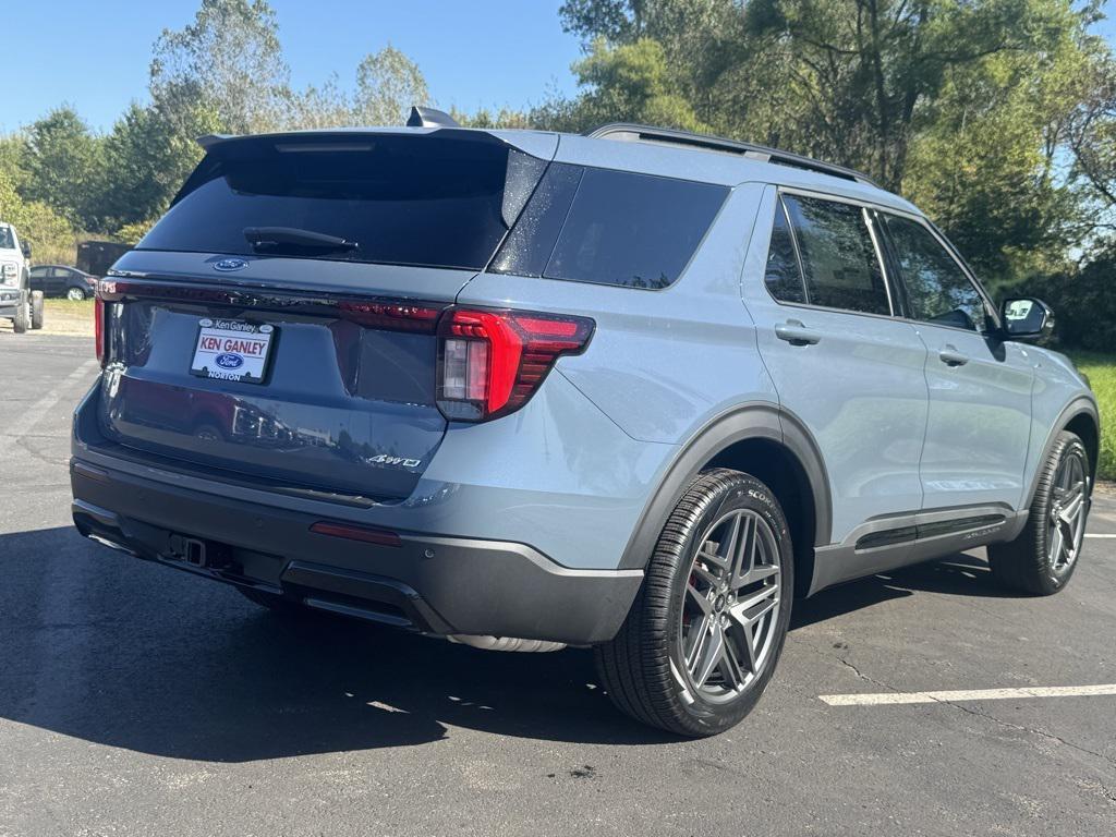 new 2025 Ford Explorer car, priced at $52,925
