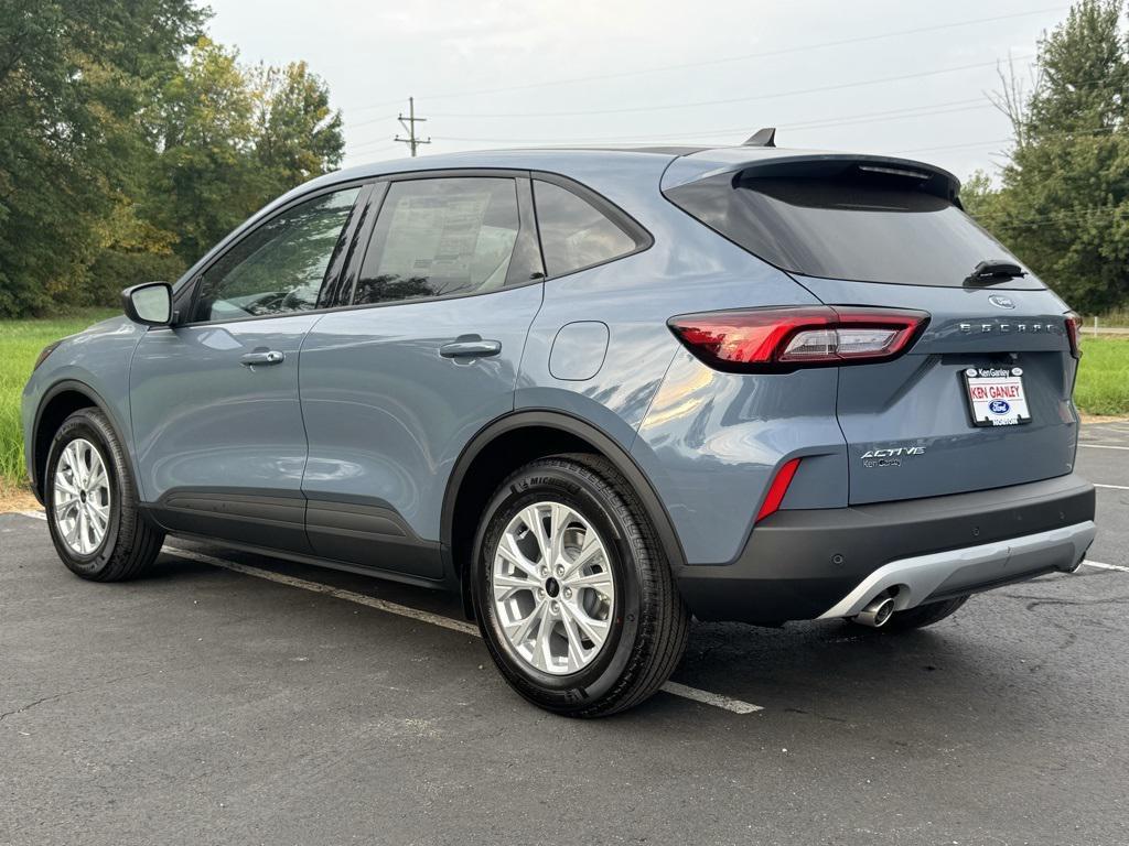 new 2025 Ford Escape car, priced at $30,540