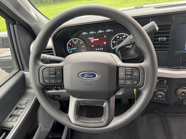 new 2025 Ford F-250 car, priced at $60,670