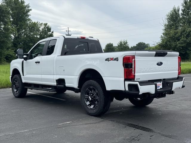 new 2025 Ford F-250 car, priced at $60,670