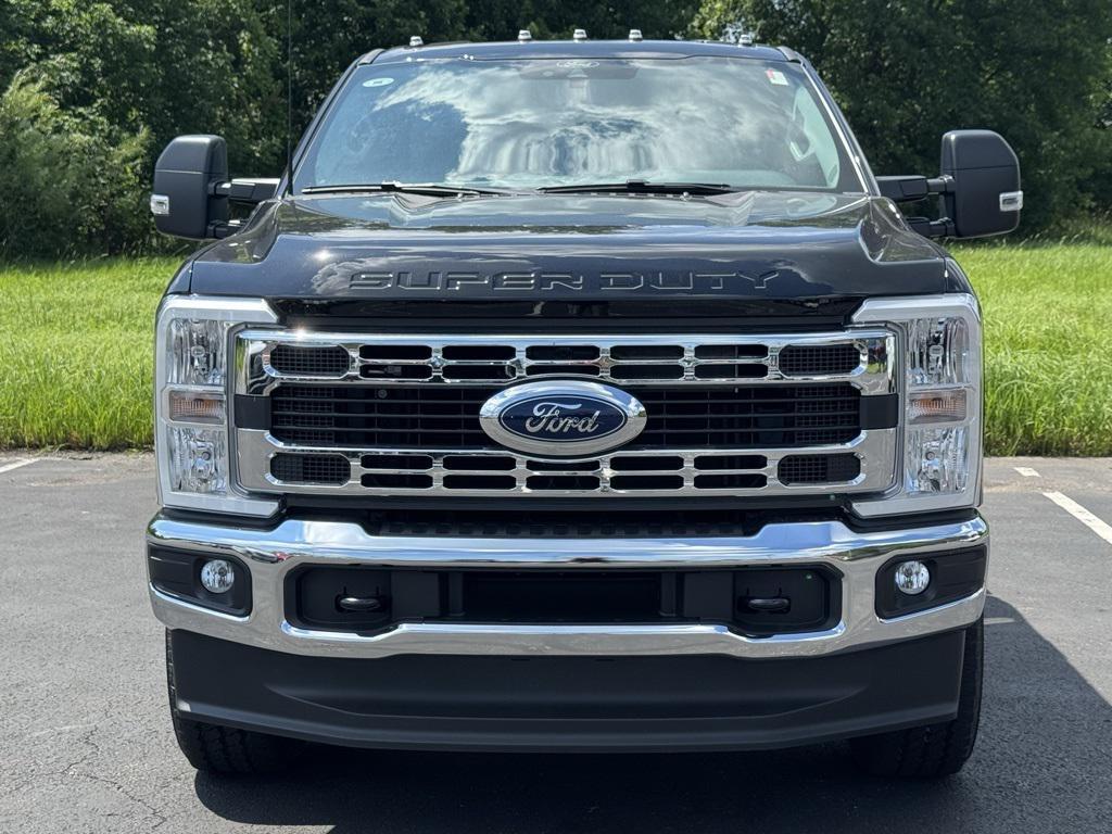 new 2025 Ford F-350 car, priced at $57,610