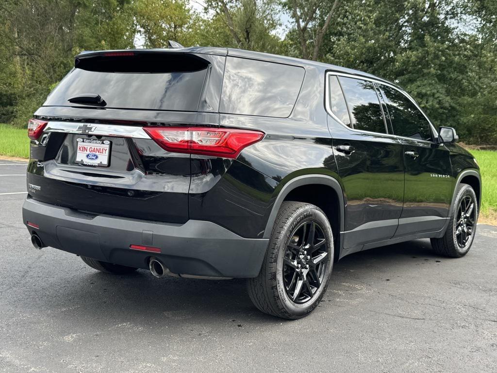 used 2021 Chevrolet Traverse car, priced at $21,994