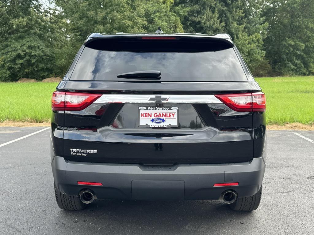 used 2021 Chevrolet Traverse car, priced at $21,994