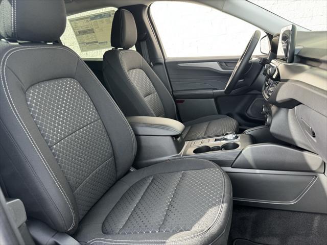 new 2025 Ford Escape car, priced at $29,566