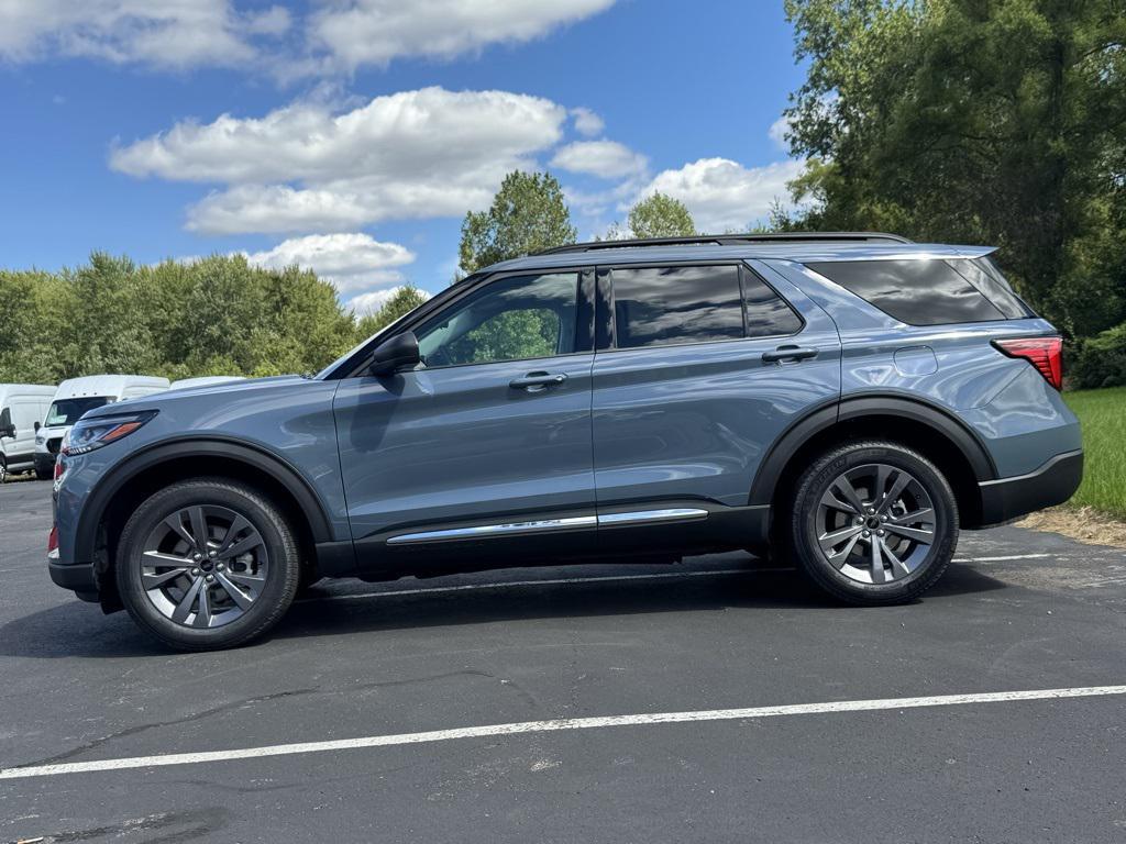 new 2025 Ford Explorer car, priced at $49,910