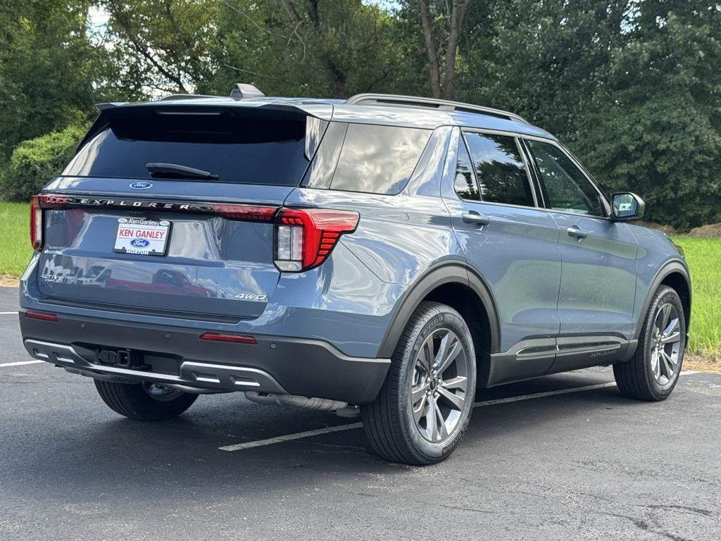 new 2025 Ford Explorer car, priced at $49,910