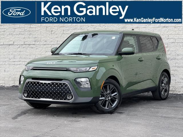 used 2022 Kia Soul car, priced at $16,316