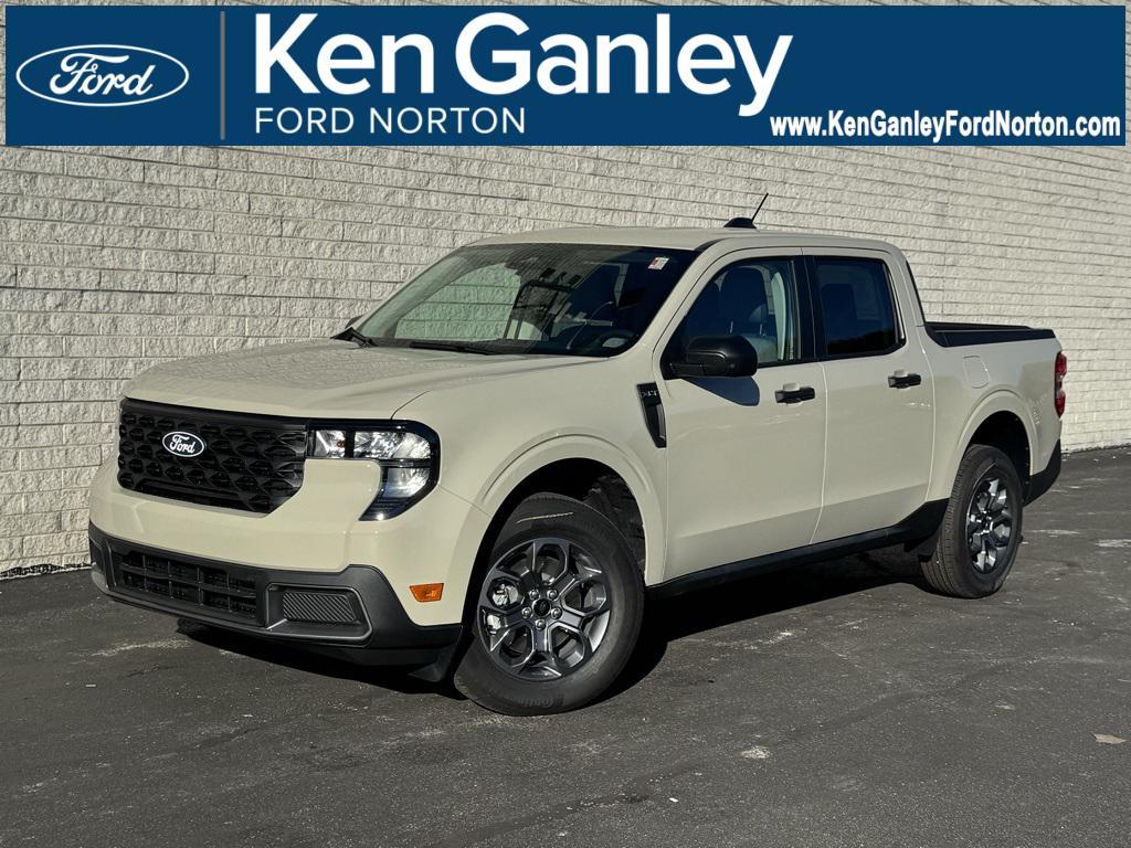 new 2025 Ford Maverick car, priced at $32,260
