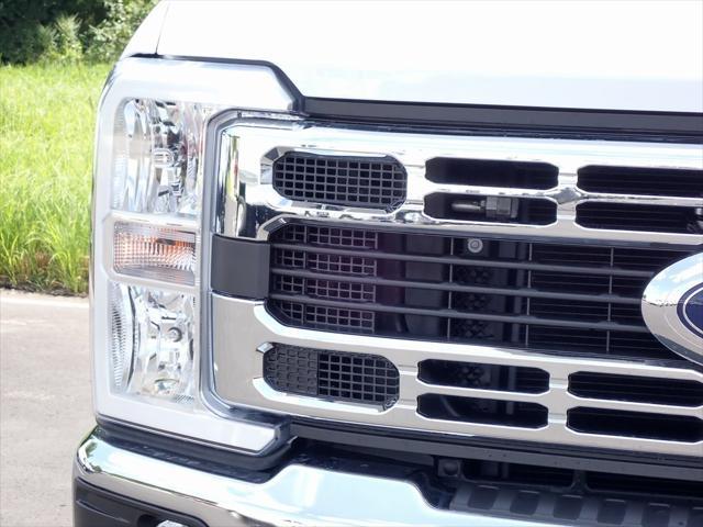 new 2024 Ford F-350 car, priced at $56,945