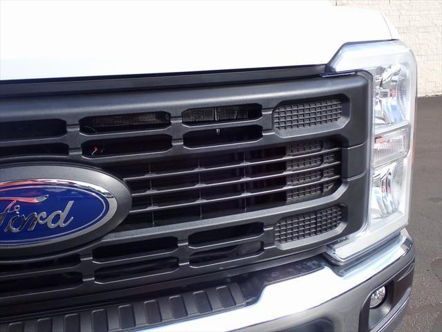 new 2024 Ford F-350 car, priced at $67,535