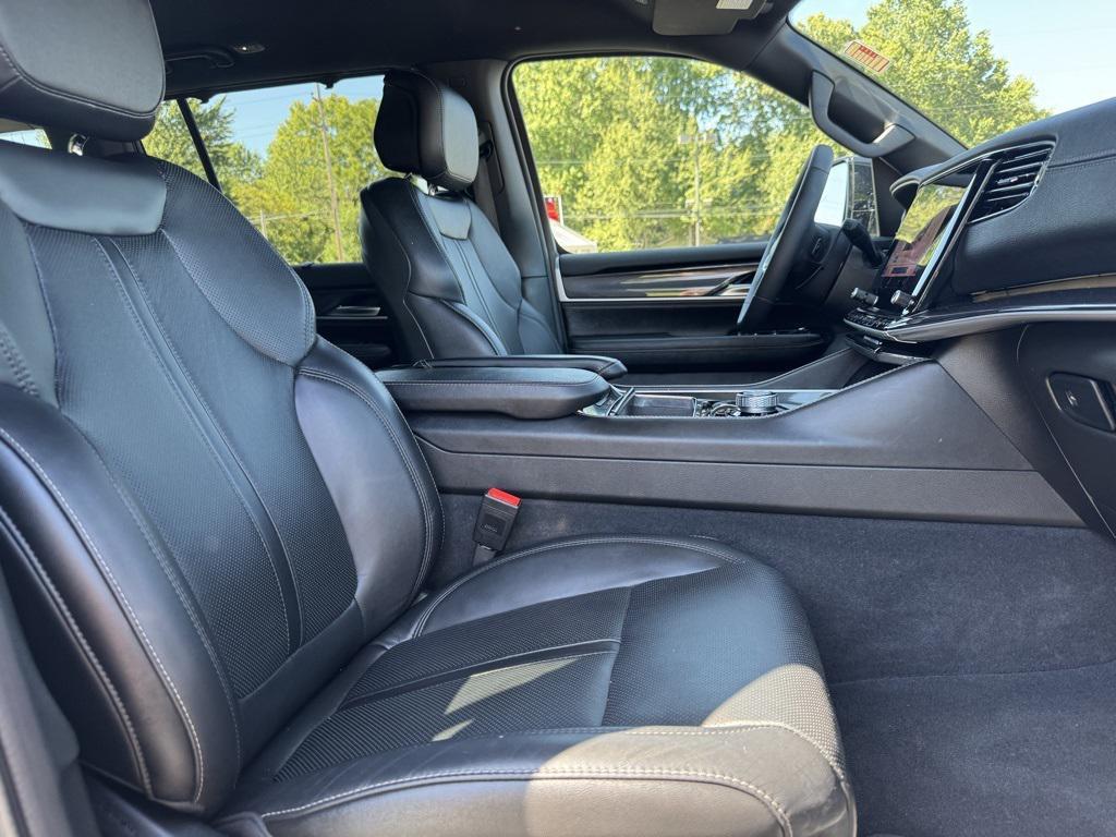 used 2024 Jeep Wagoneer L car, priced at $47,986