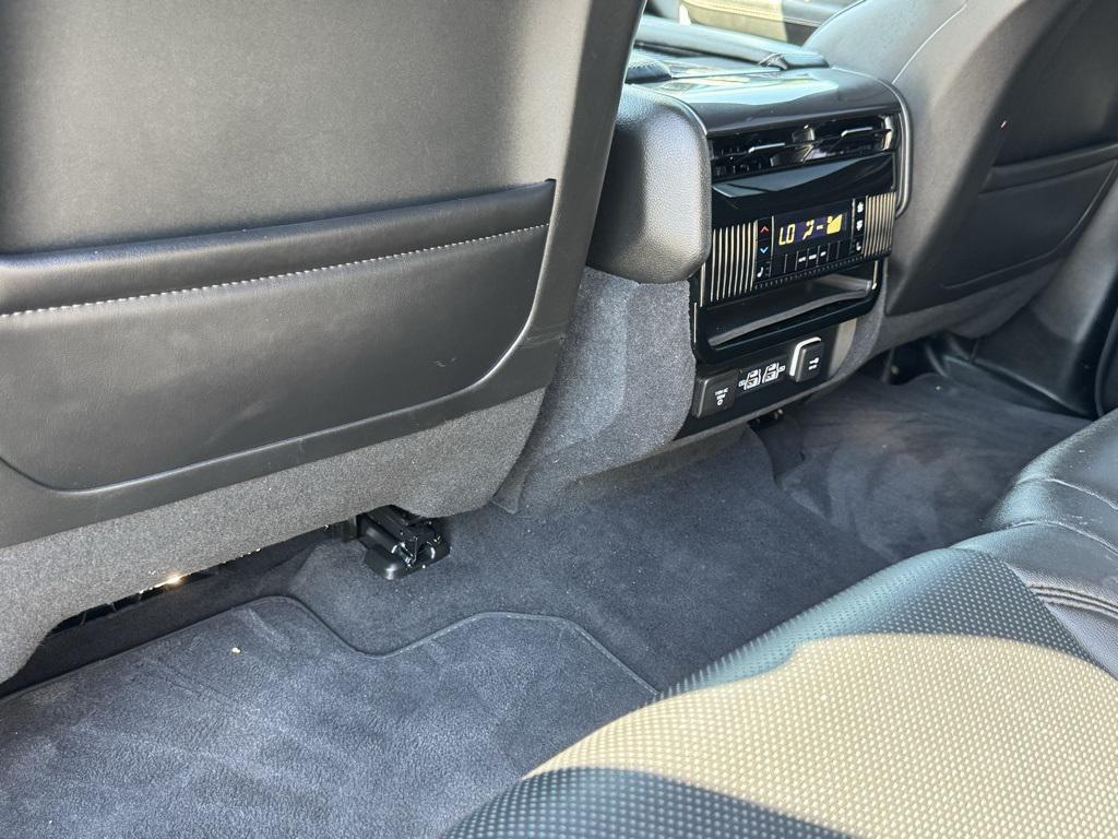 used 2024 Jeep Wagoneer L car, priced at $47,986