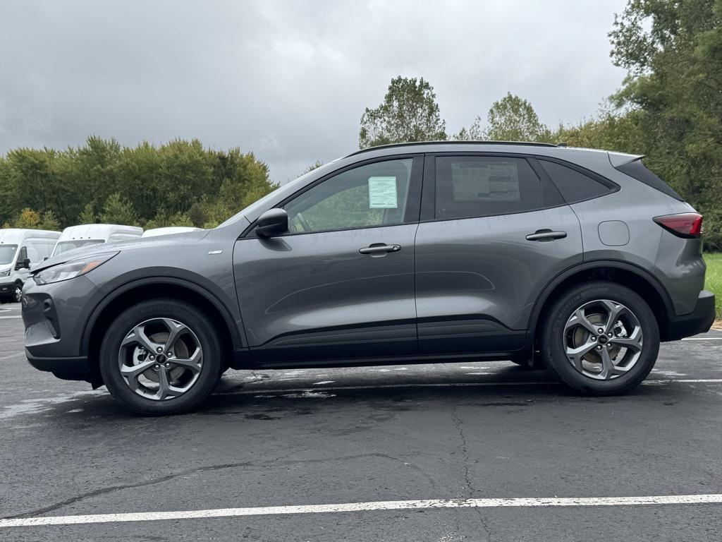 new 2025 Ford Escape car, priced at $32,685