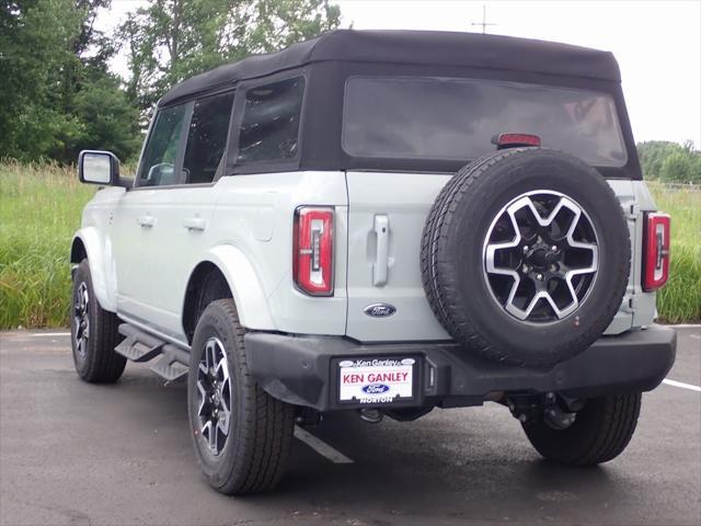 new 2024 Ford Bronco car, priced at $50,124