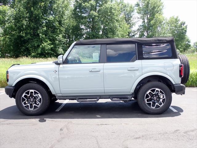 new 2024 Ford Bronco car, priced at $50,124