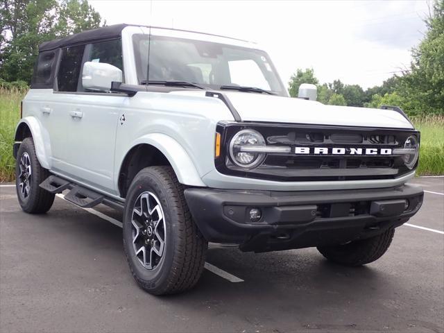 new 2024 Ford Bronco car, priced at $50,124