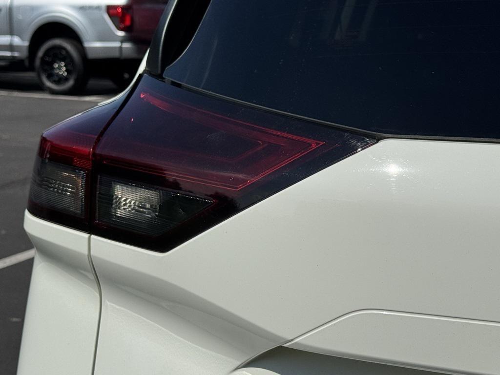 used 2021 Nissan Rogue car, priced at $19,826