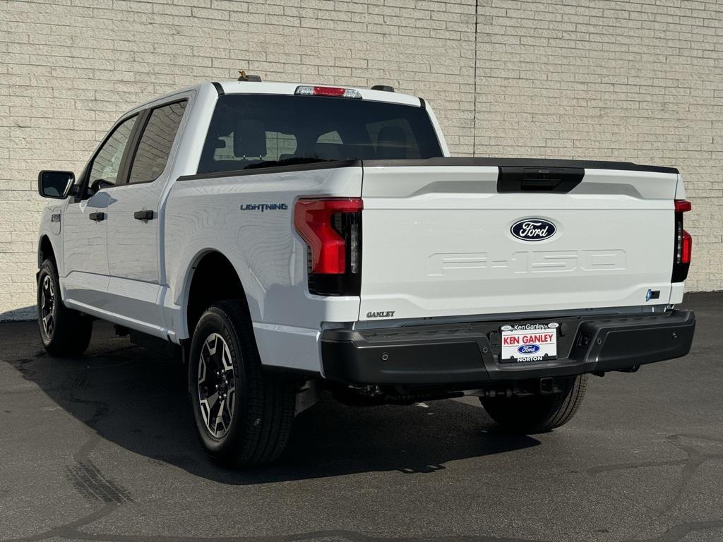 new 2024 Ford F-150 Lightning car, priced at $64,227