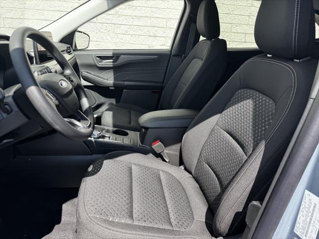 new 2025 Ford Escape car, priced at $29,566