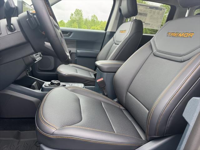 new 2025 Ford Maverick car, priced at $40,656