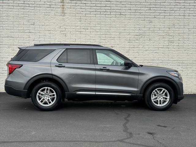 new 2025 Ford Explorer car, priced at $42,450