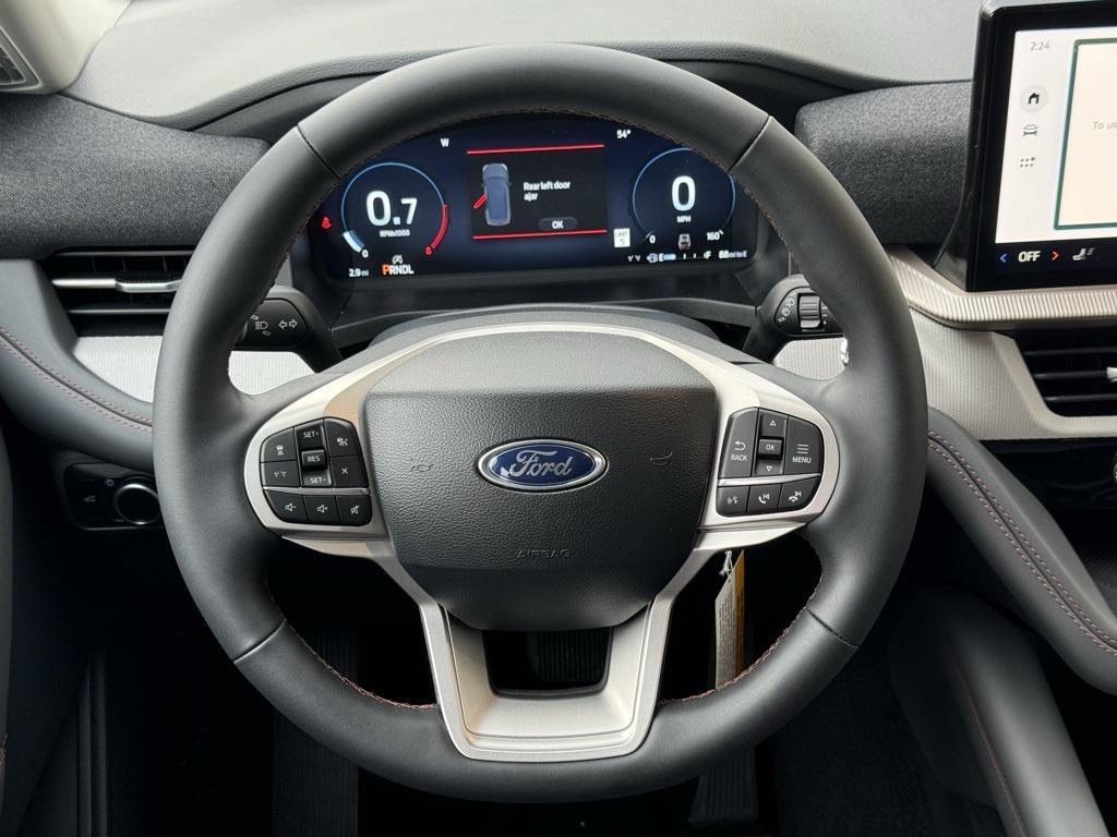 new 2025 Ford Explorer car, priced at $41,950