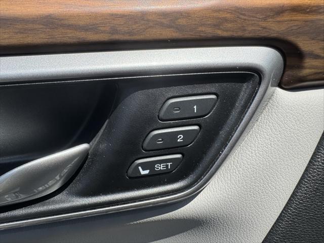 used 2017 Honda CR-V car, priced at $18,664