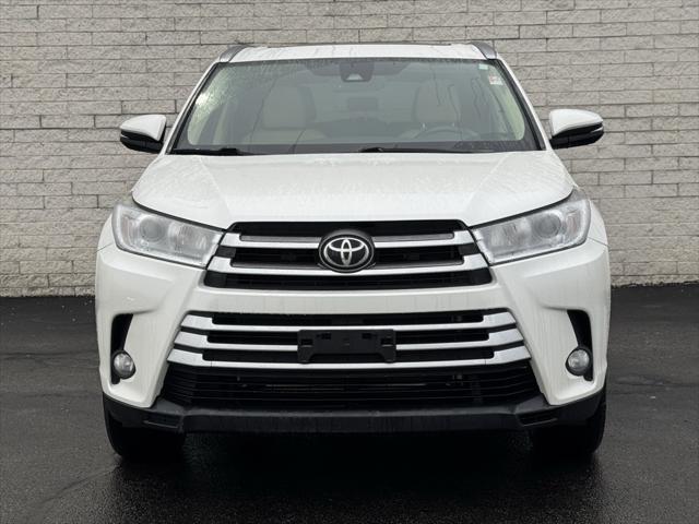 used 2019 Toyota Highlander car, priced at $26,707