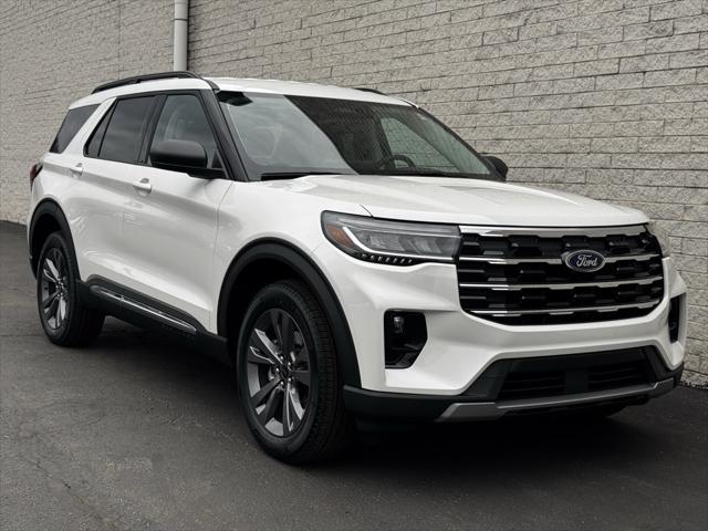 new 2025 Ford Explorer car, priced at $45,554