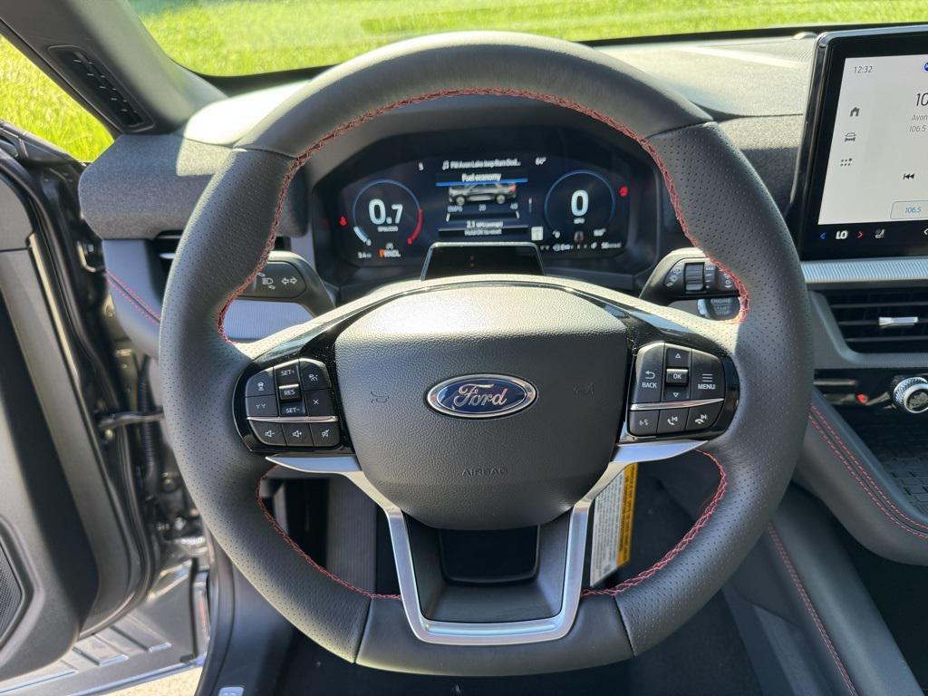 new 2025 Ford Explorer car, priced at $51,375