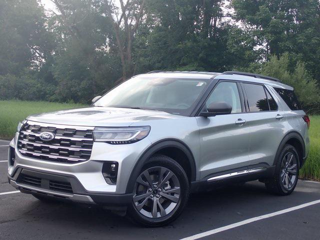 new 2025 Ford Explorer car, priced at $46,925