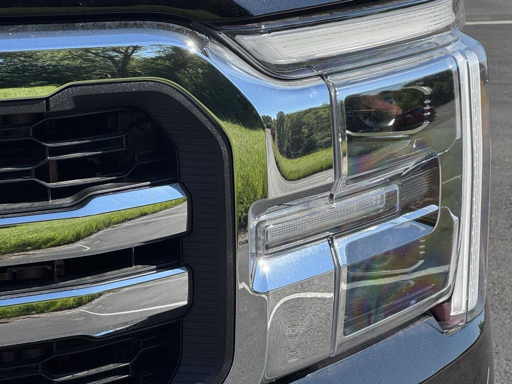 new 2025 Ford F-150 car, priced at $75,960