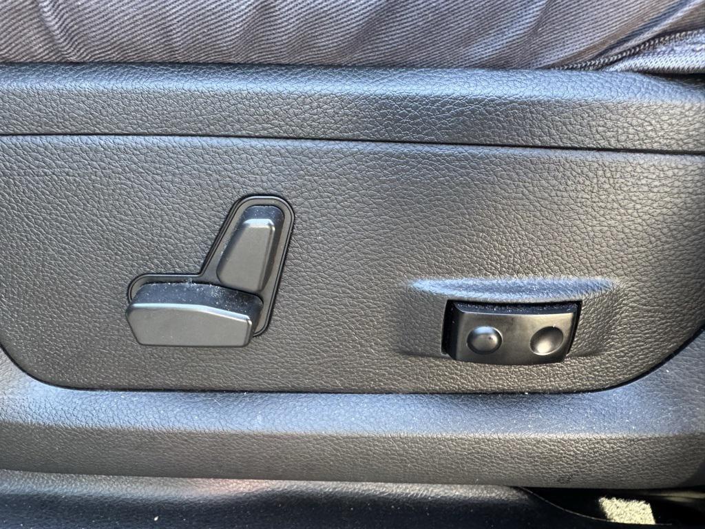 used 2021 Ram 2500 car, priced at $47,618