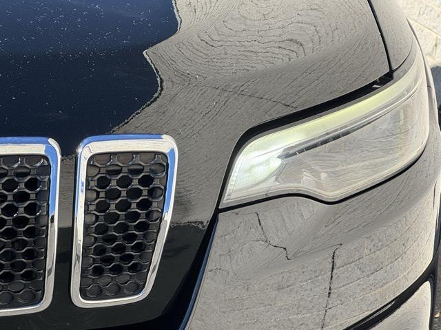 used 2019 Jeep Cherokee car, priced at $17,444