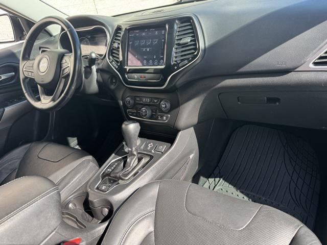 used 2019 Jeep Cherokee car, priced at $17,444