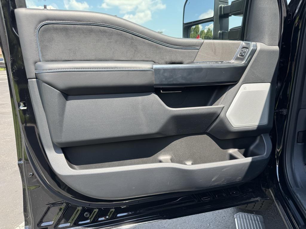 new 2025 Ford F-350 car, priced at $94,615