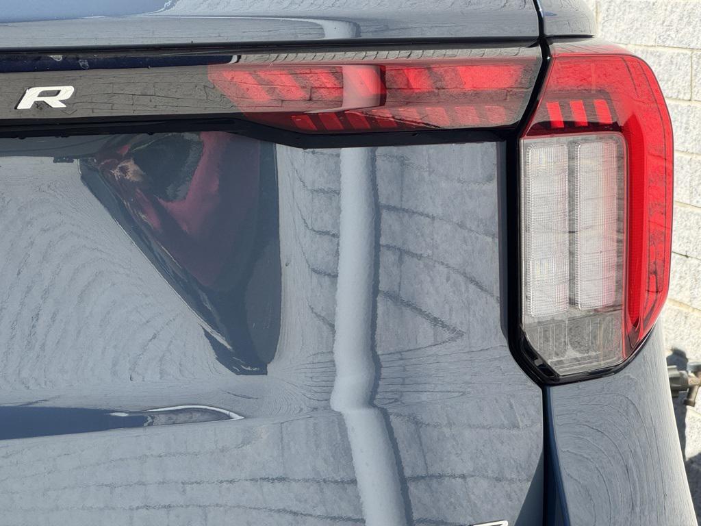 new 2025 Ford Explorer car, priced at $49,510