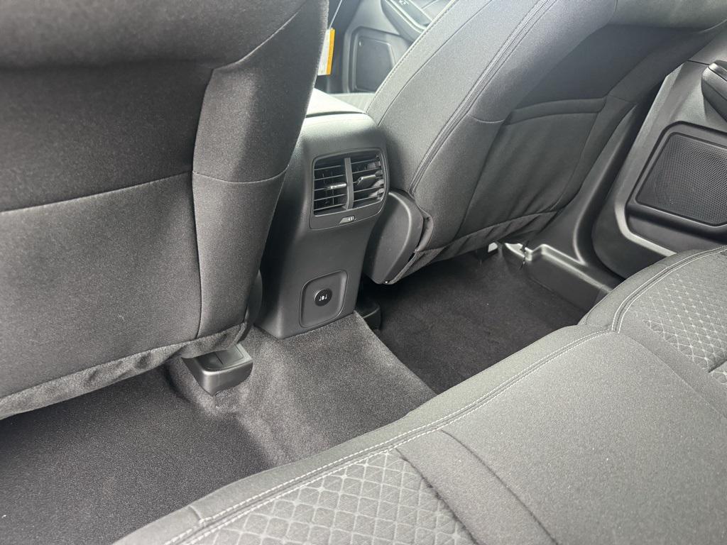 new 2025 Ford Escape car, priced at $30,905