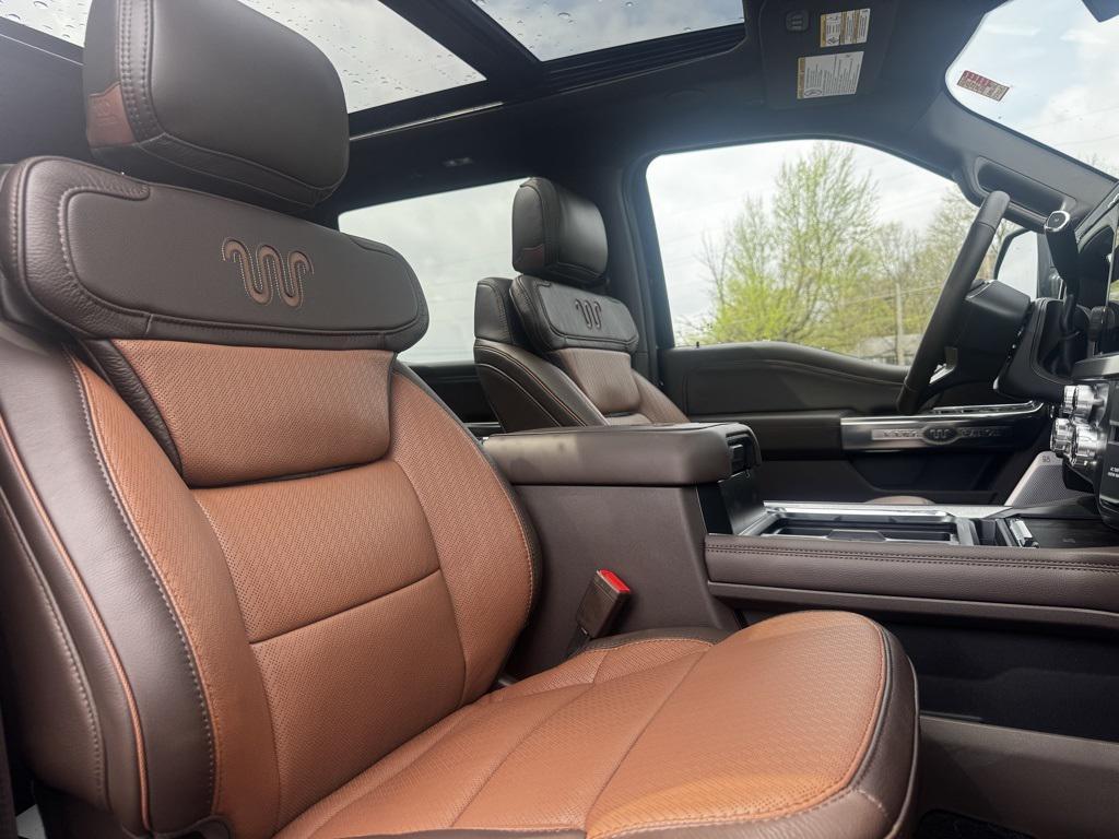 new 2025 Ford F-350 car, priced at $81,600