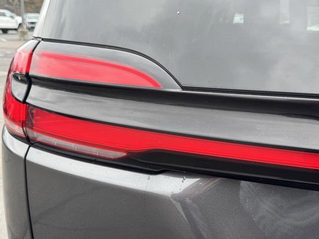 used 2023 Chrysler Pacifica Hybrid car, priced at $26,295