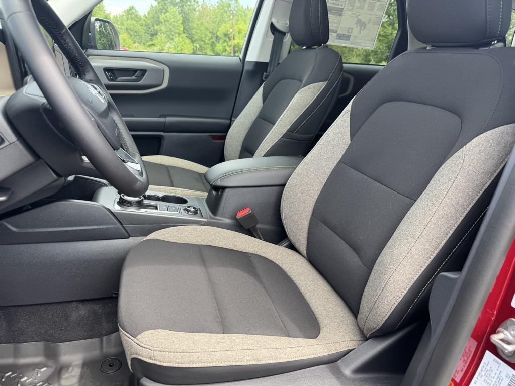 new 2025 Ford Bronco Sport car, priced at $36,555